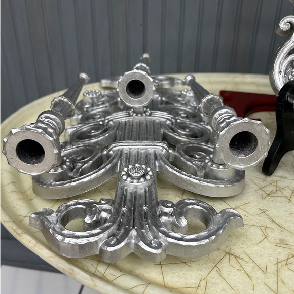 Vintage Sconces MCM Hand-Painted HOMCO Silver Wall Sconces (17.5”x8.5”) - Picture 7 of 10